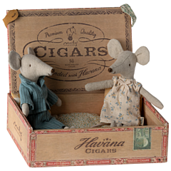 Maileg - Mäuse in Zigarrenkiste - Mutter & Vater. Maileg Spielzeug
